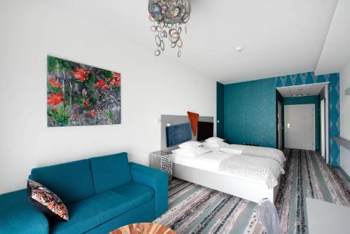 1 queen bed