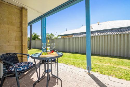 บริการและสิ่งอำนวยความสะดวก, Chateau McNally in แลนซ์ลิน