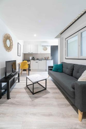 Résidence Le Celest - Appartements climatisés - Centre ville