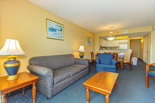 Oceanfront 2 Bedroom Suite with Incredible Views! Carolinian 630 - image 10