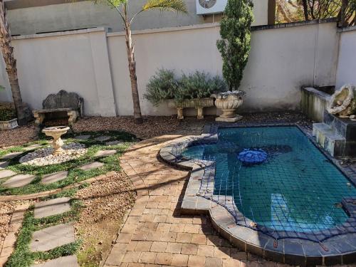 Troas Boutique hotel in สวนแวนเดอร์บิจล์