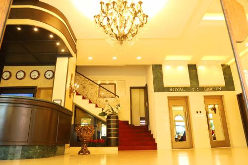 Royal Garden Hotel - main image
