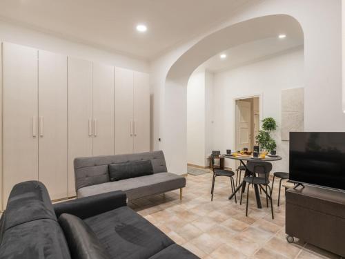 The Best Rent - Gorgeous one-bedroom apartment near Piazza di Spagna, Rome (photo 4)