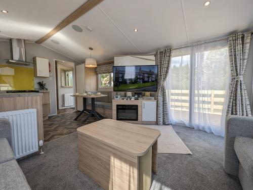 The Castleton 20 The Castleton 20