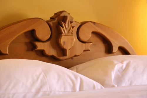 2 twin beds