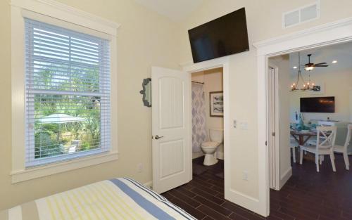Seahorse Beach House managed by Beach Retreats - image 2