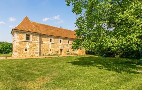 Nice Home In Le Mesnil-jourdain With Kitchen