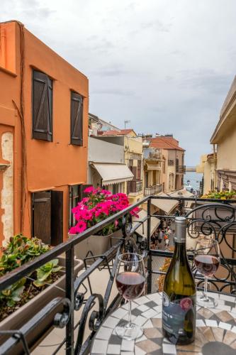 Artemis Rooms Chania Room Type - Triple Room with Balcony (Elena)