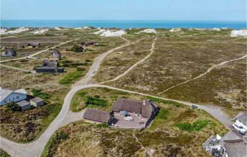 Pet Friendly Home In Hvide Sande With House A Panoramic View - Location saisonnière - Havrvig
