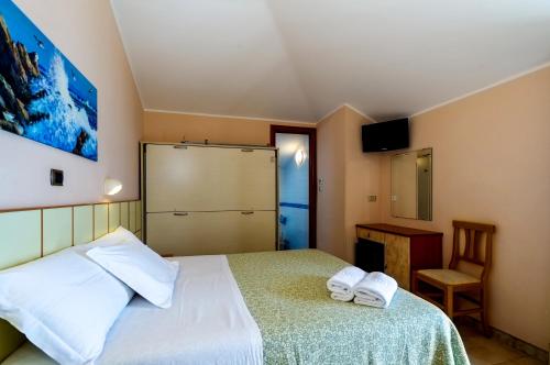 Deluxe Double Room with Sea View