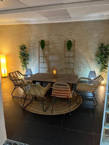 บริการและสิ่งอำนวยความสะดวก, Vivenda do Cielo in ซานตานา