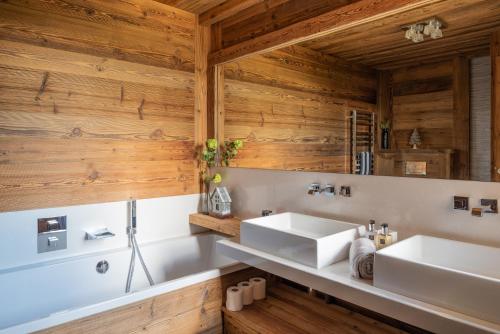 Chalet image 7