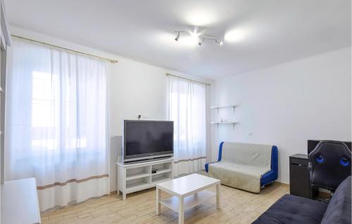 Nice apartment in Uscio with WiFi and 2 Bedrooms - Apartment - Uscio