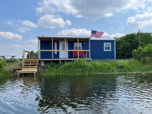 . Eagle Lodge-Lakefront Fishing