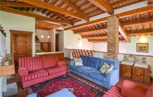 3 Bedroom Cozy Home In Arezzo