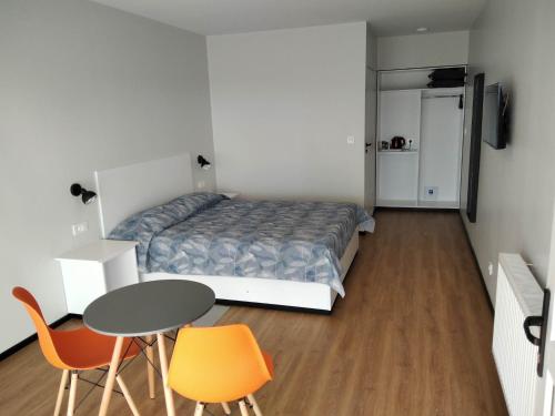 Motel Express - Accommodation - Bogucin