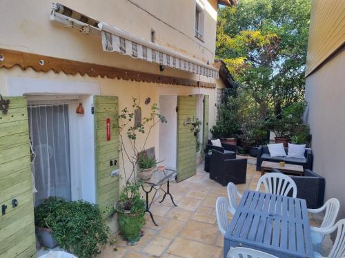 Gîte Maison provençale entre Aix et Marseille