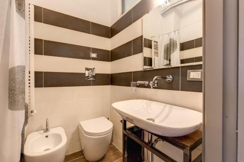  Cinque Terre The Harbour Apt - Two bathrooms in La Spezia