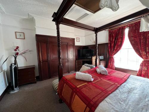 Georgian House Hotel - image 13