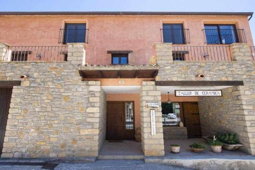 Apartamentos creativos Villa-Rubei in Villarroya de los Pinares