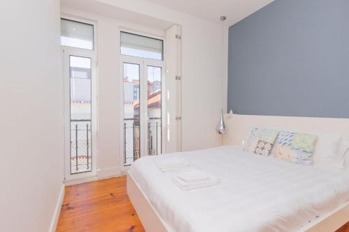 Amazing 4BDR Flat in Areeiro by LovelyStay, Lisbon (photo 2)