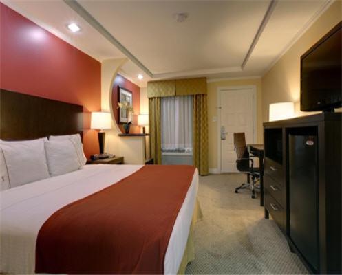 Americas Best Value Inn Angleton