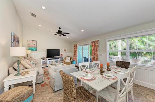 Three-Bedroom House image 10