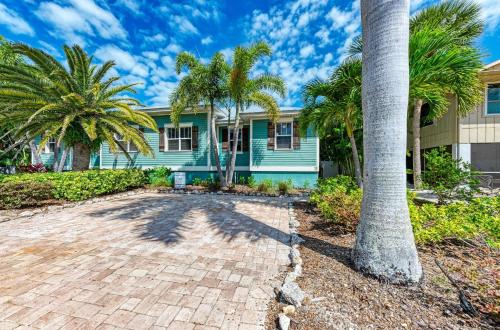 Caribbean Surf managed by Beach Retreats - image 2