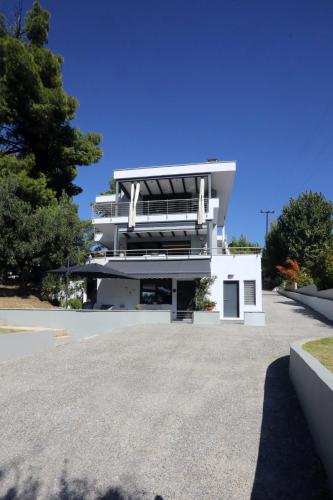 Beach House in Akti Elias Angeliki's place
