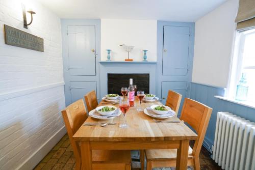 Aldeburgh Cottage - image 7