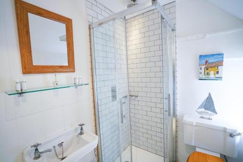 Aldeburgh Cottage - image 10