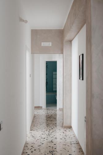 Apartment with Balcony image 10