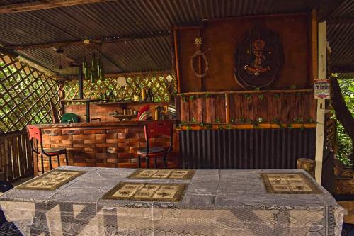 Hostal Caño Nevera (Hostal Cano Nevera) in La Macarena