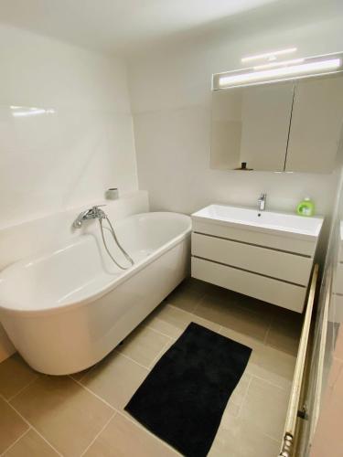 Zentrale Wohnung Gmunden Alte Bäckerei (Zentrale Wohnung Gmunden Alte Backerei) in กมุนเดน