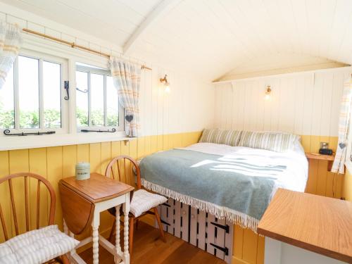 Shepherds Hut at The Hollies