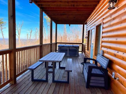 * 3 Master BR, Views, Theater, Arcade, Pinball in Gatlinburg, USA