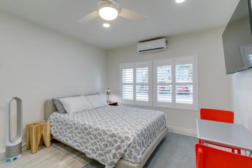 Cozy St Petersburg Studio Rental 1 Mi to Downtown in St Petersburg, USA