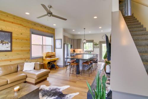 Bozeman Gem with Private Patio about 1 Mi to Hot Springs in Bozeman, USA