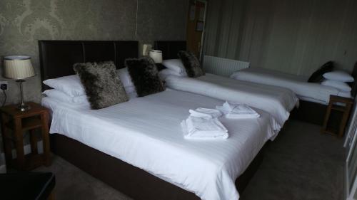 Family Room with Sea View (2 Adults + 2 Children) room in The Quorn