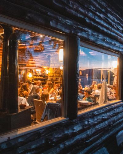 Restaurant, Arrayan Lake View Mountain Lodge & Casa De Te Arrayan in San Martin De Los Andes