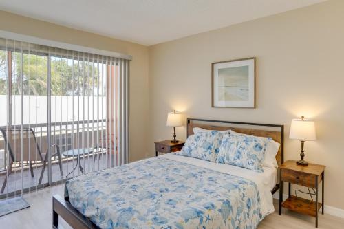 Redington Shores Condo with Private Balcony!