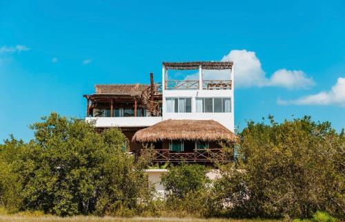 Casa Poeta
