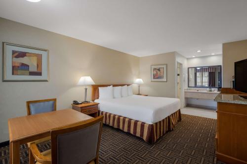 Best Western Norwalk Inn