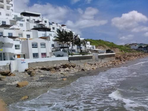 Espectacular Departamento frente al mar