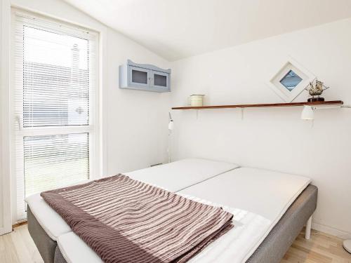  2 person holiday home in Ålbæk-By Traum in 9982 Ålbæk
