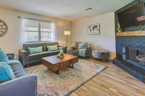 Cozy High Point Vacation Rental Near HPU Campus in High Point, USA