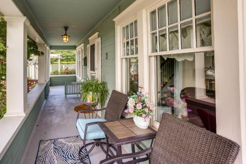 Serene Tacoma Home with Furnished Deck and Views!