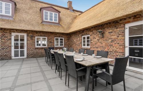 Balkons/terase, Lovely Home In Tim With Sauna in Tim