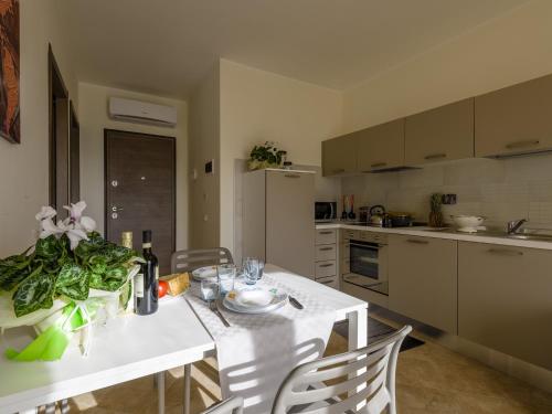  Gloria del Mare - swimming pool with nice sea view in Civezza