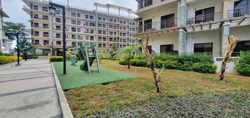 JCGA Apartments at Bristle Ridge Condominium Near Botanical Garden and The Mansion near เดอะแมนชั่น